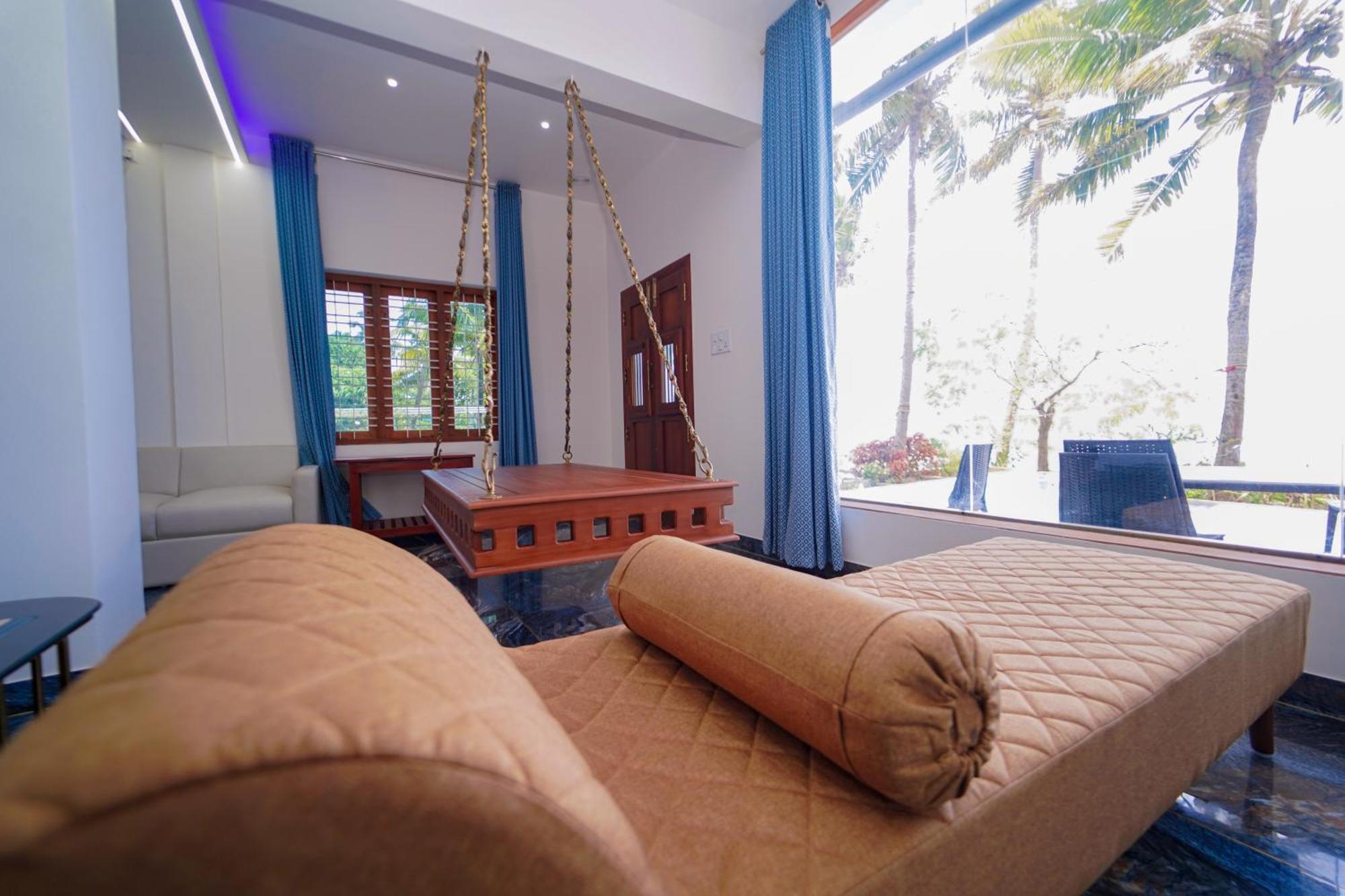 Skylar Seaview Beach Resort & Ayurveda Varkala Exterior photo