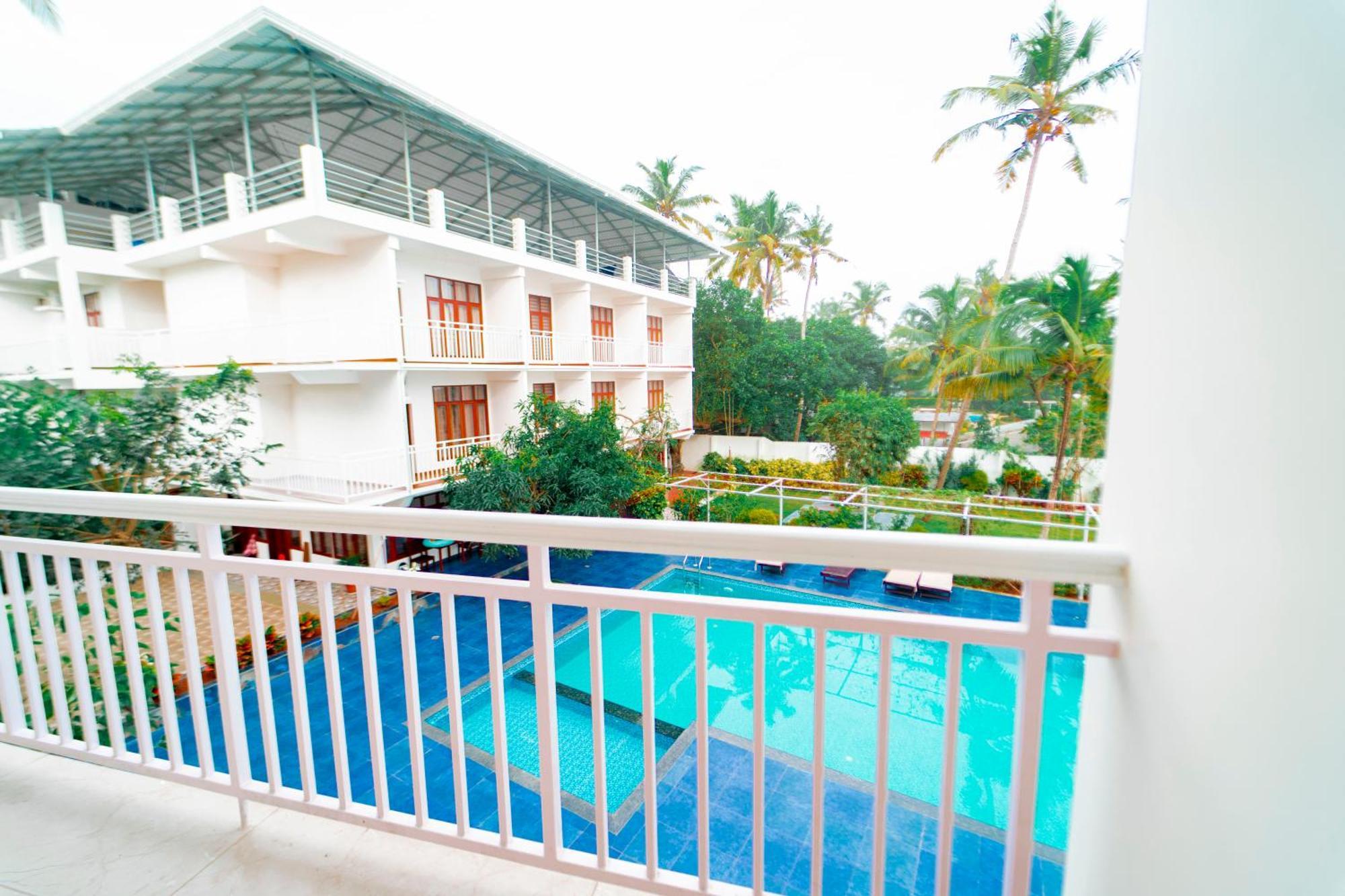 Skylar Seaview Beach Resort & Ayurveda Varkala Exterior photo