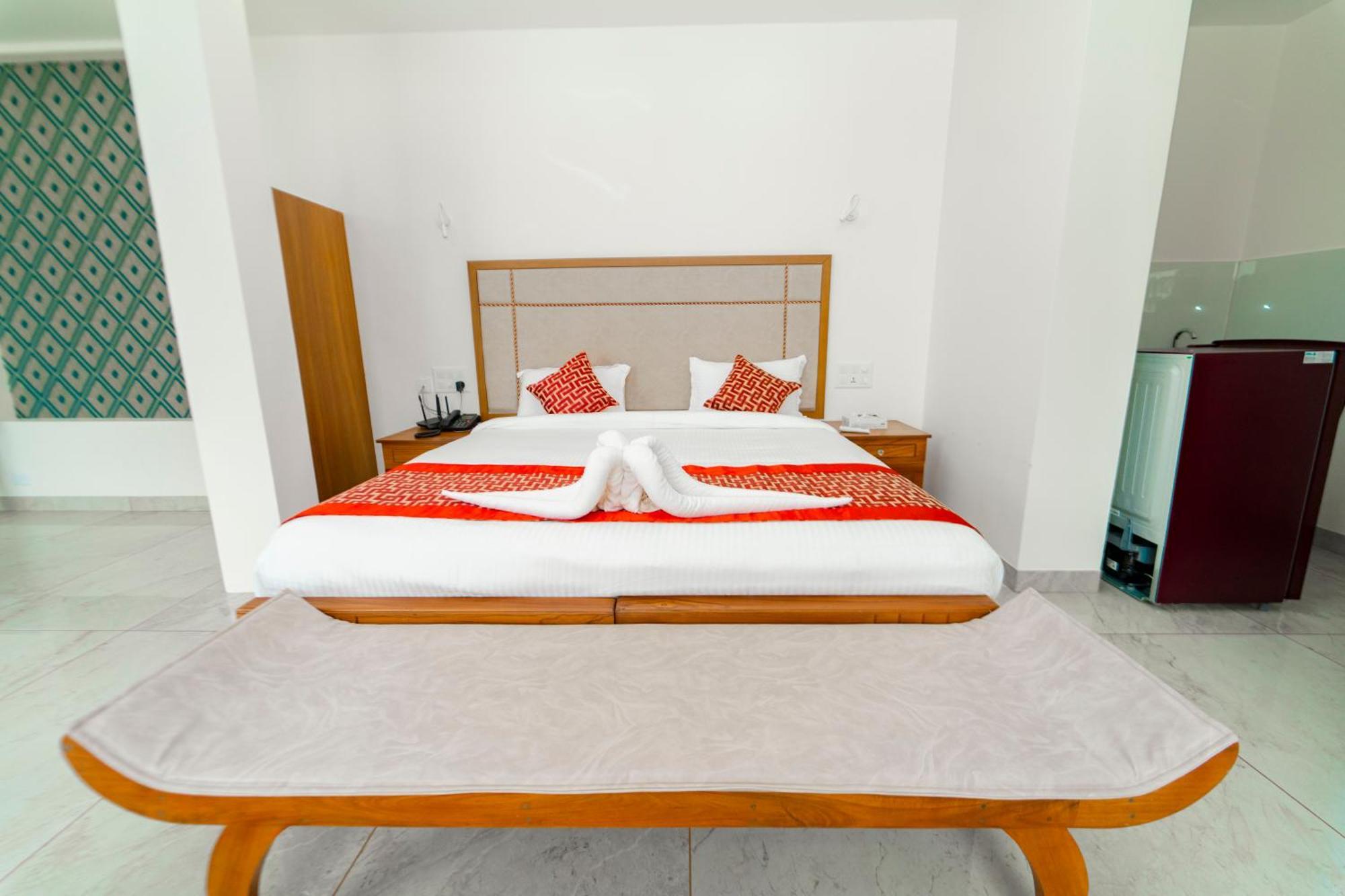 Skylar Seaview Beach Resort & Ayurveda Varkala Exterior photo