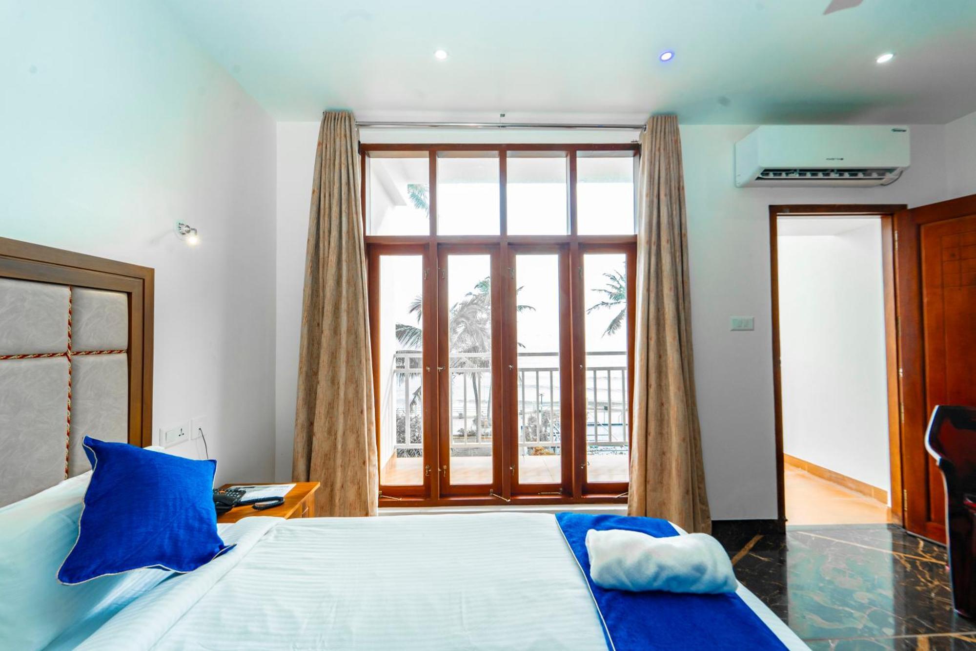 Skylar Seaview Beach Resort & Ayurveda Varkala Exterior photo