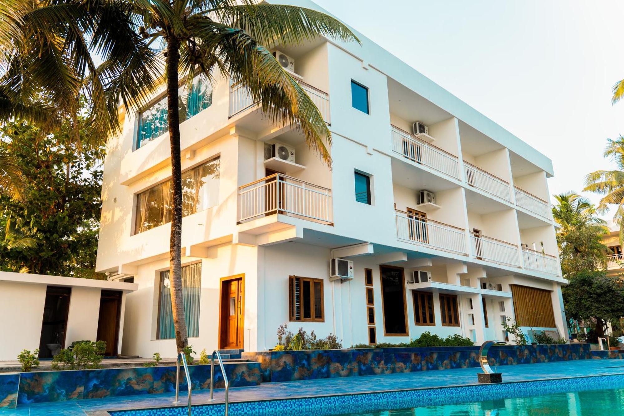 Skylar Seaview Beach Resort & Ayurveda Varkala Exterior photo